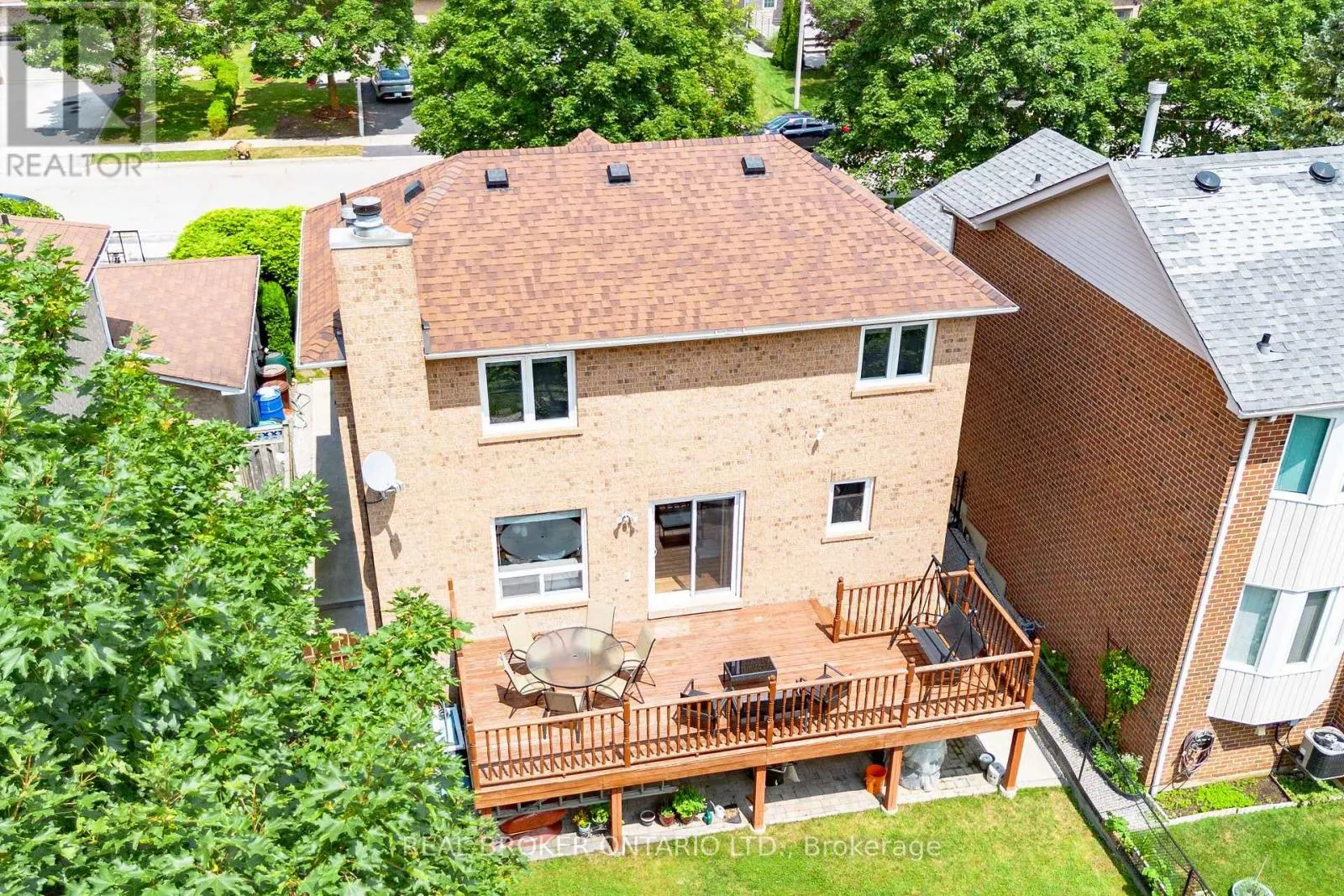 21 VIVIANS CRESCENT