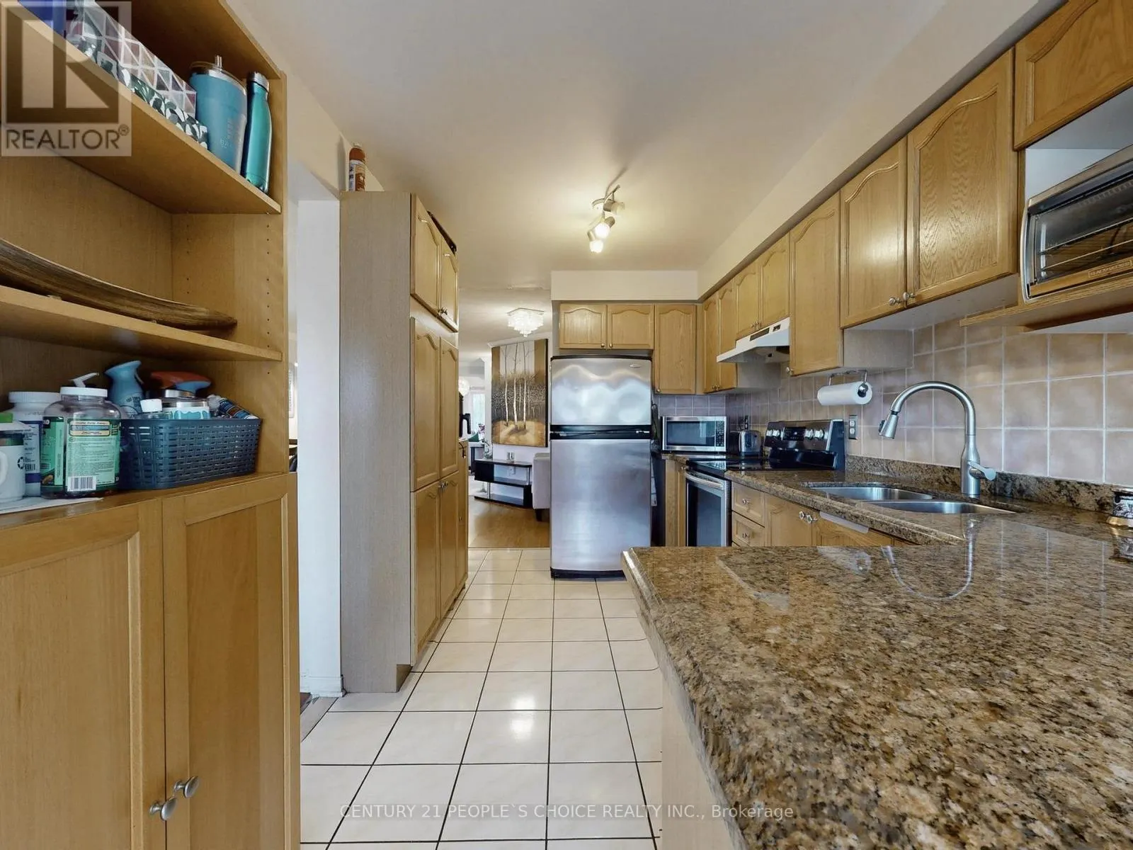5998 GANT CRESCENT