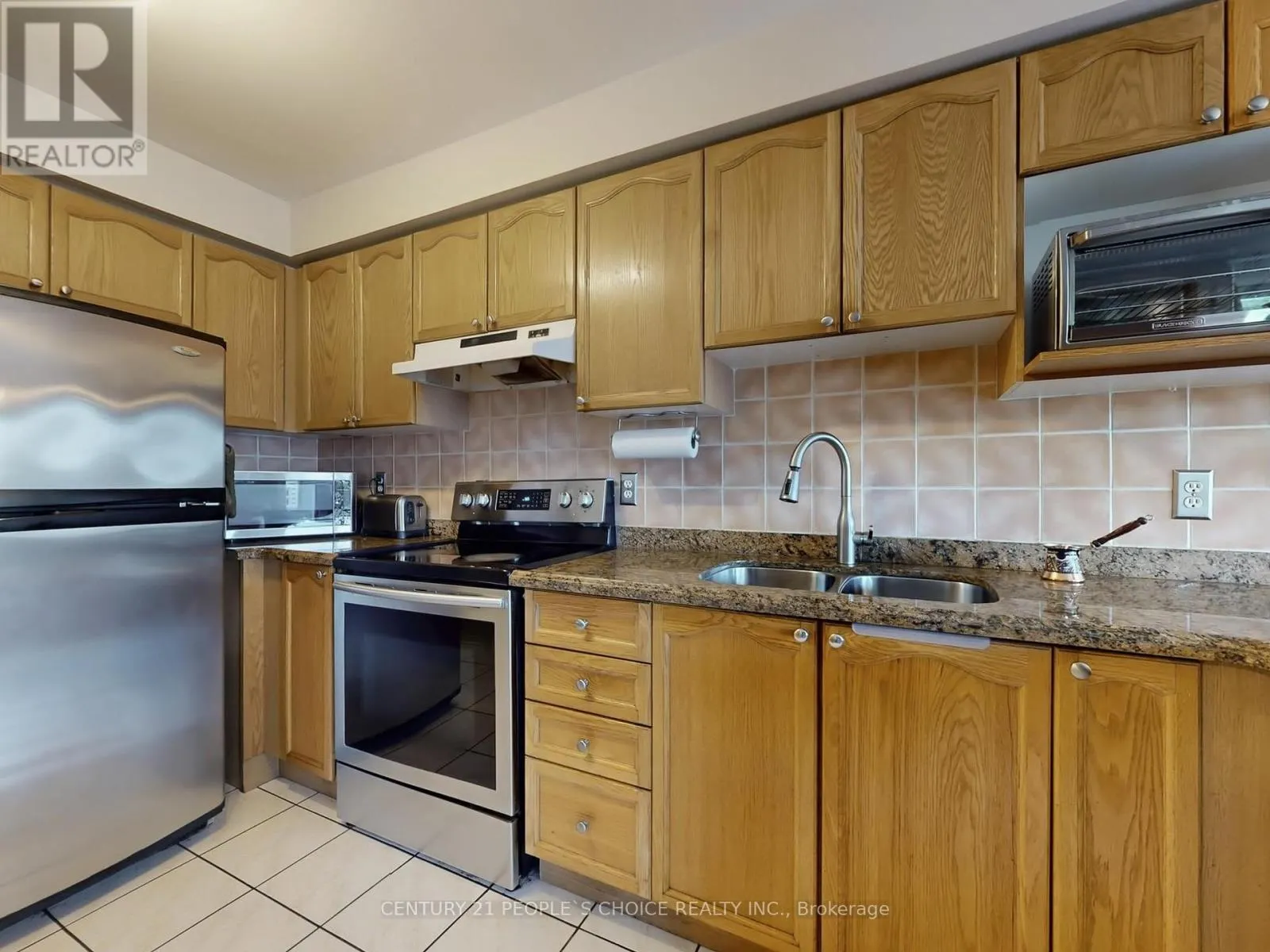 5998 GANT CRESCENT