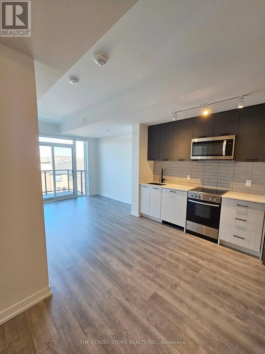 427 - 2300 ST CLAIR AVENUE W