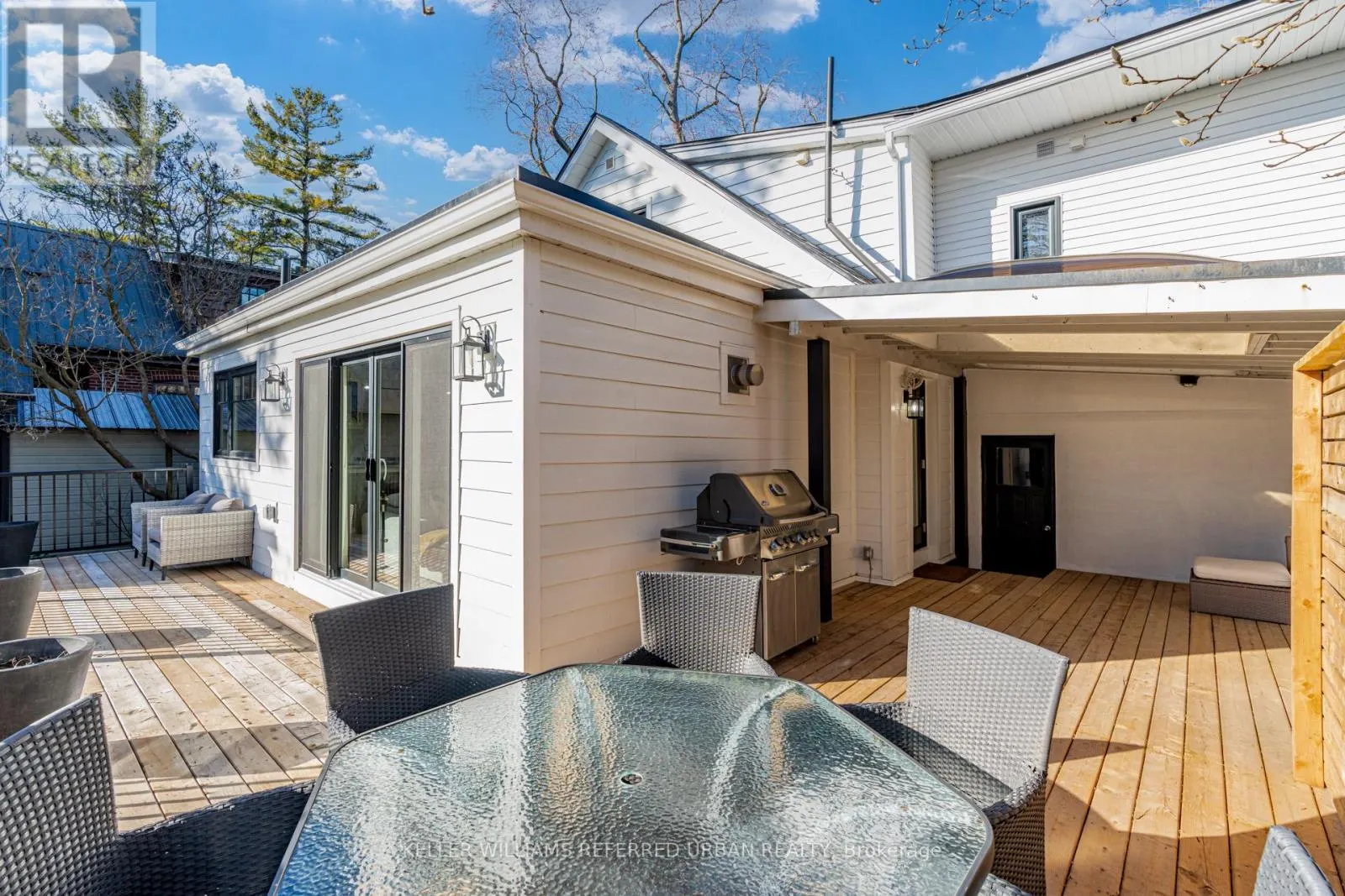 12 WESLEY AVENUE