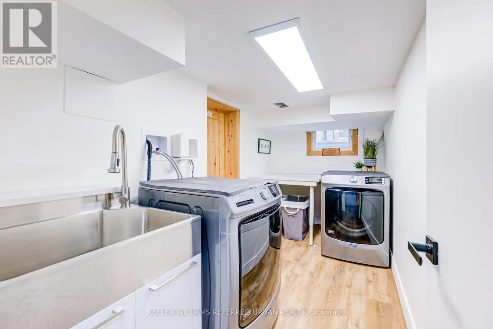 12 WESLEY AVENUE