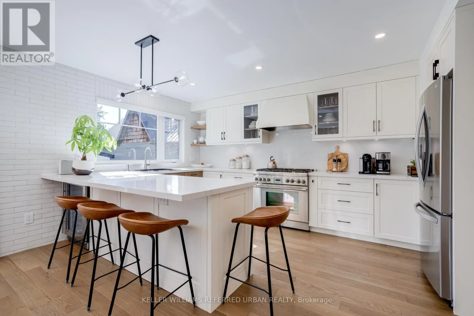 12 WESLEY AVENUE