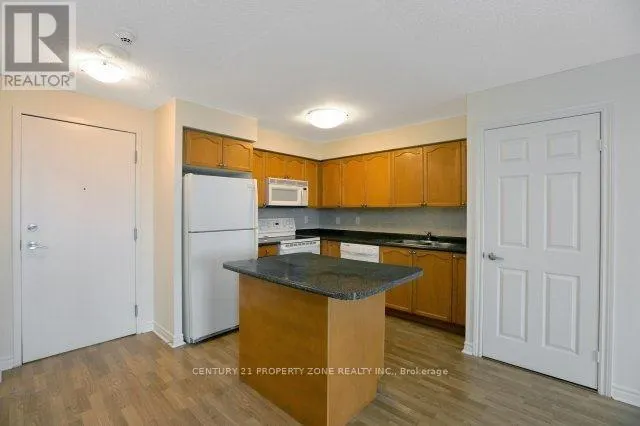 1713 - 3880 DUKE OF YORK BOULEVARD