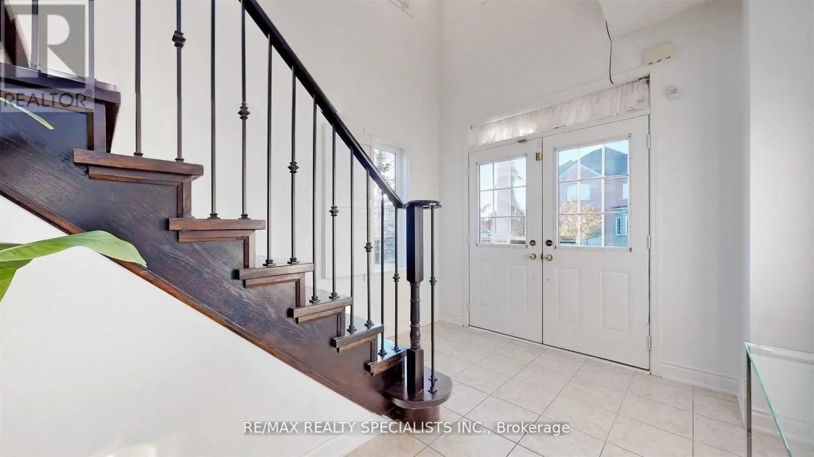 92 KETTLEWELL CRESCENT