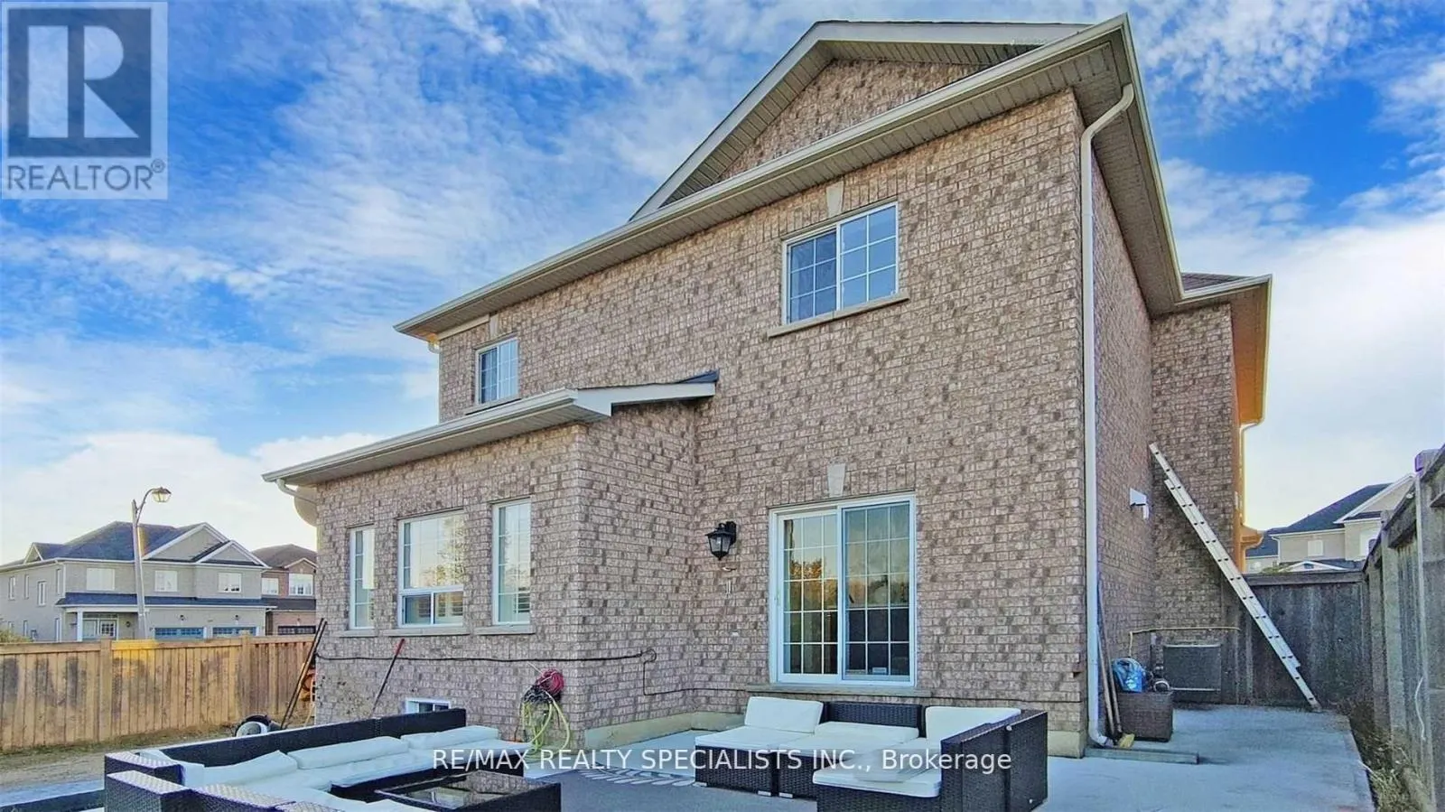 92 KETTLEWELL CRESCENT