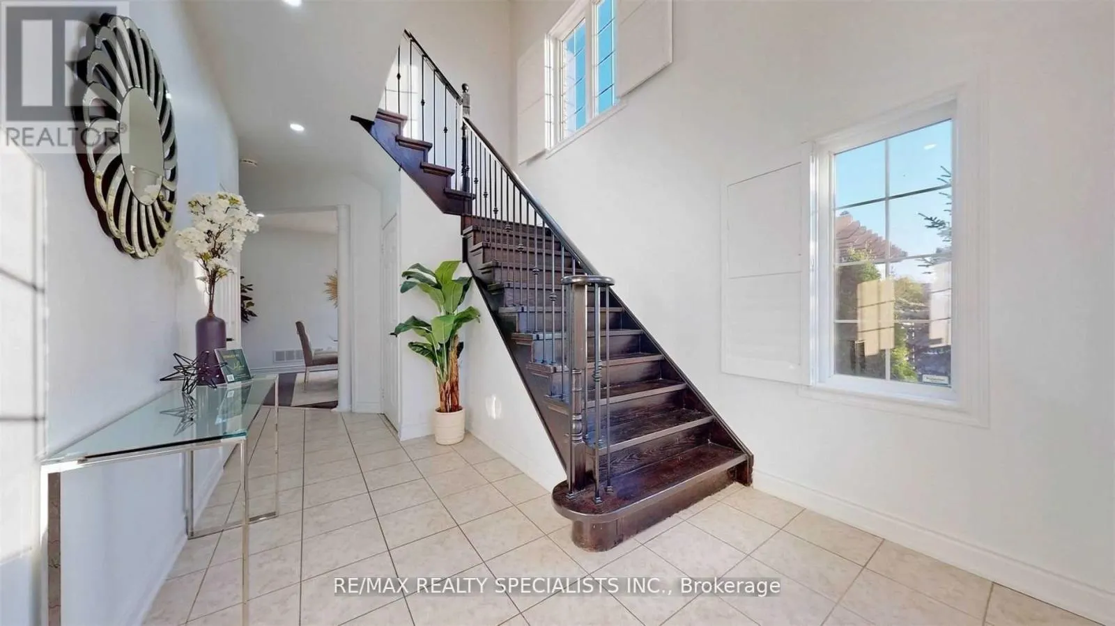 92 KETTLEWELL CRESCENT