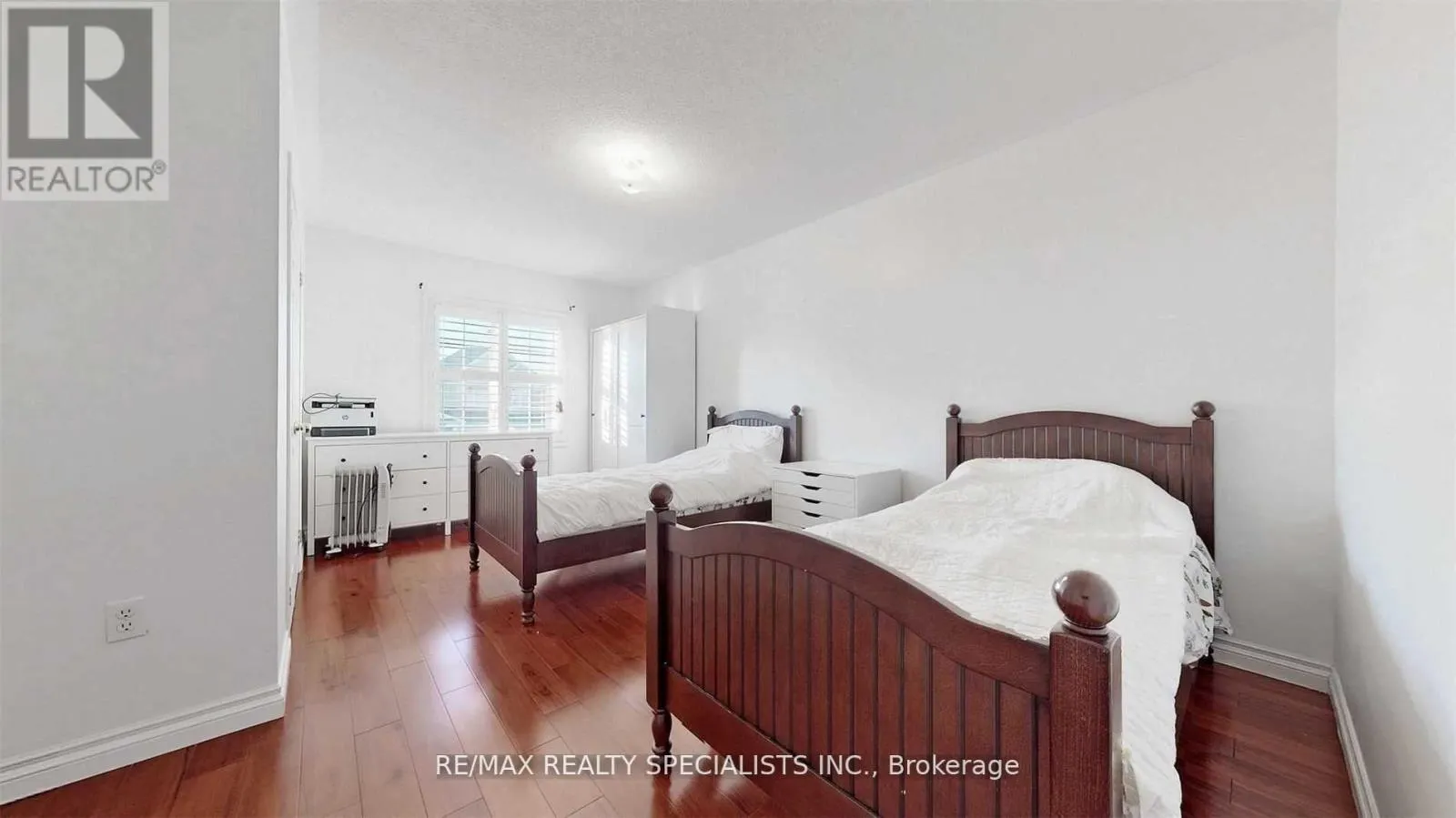 92 KETTLEWELL CRESCENT