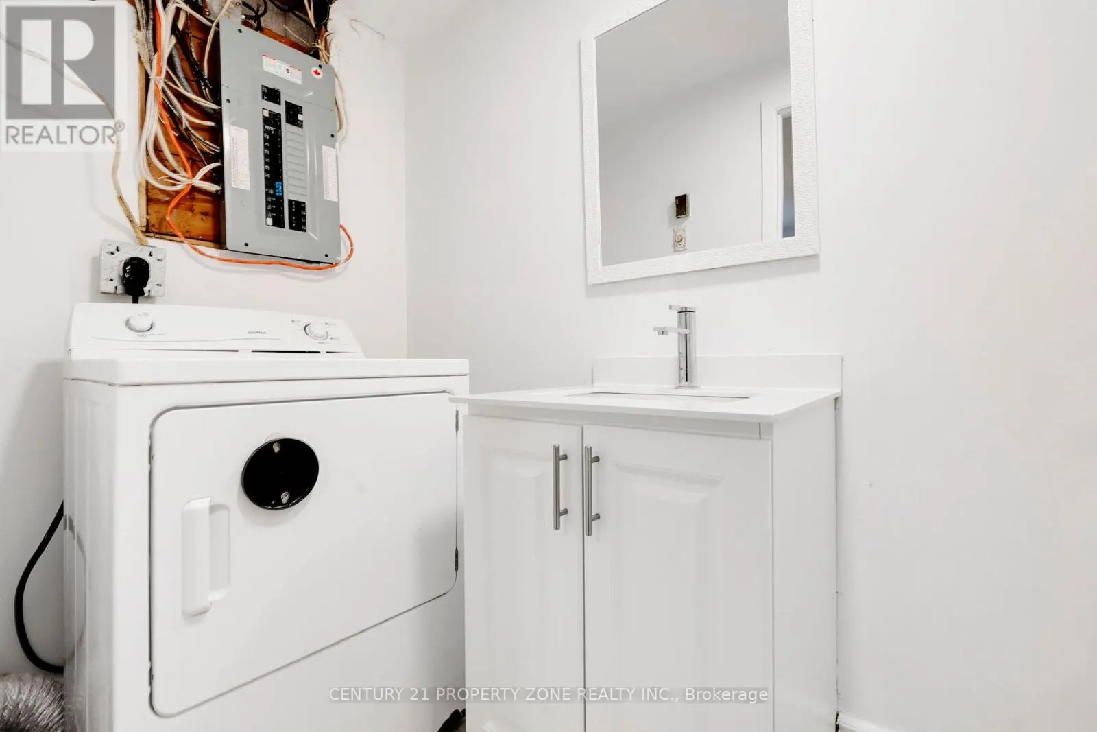 3387 KELOWNA COURT