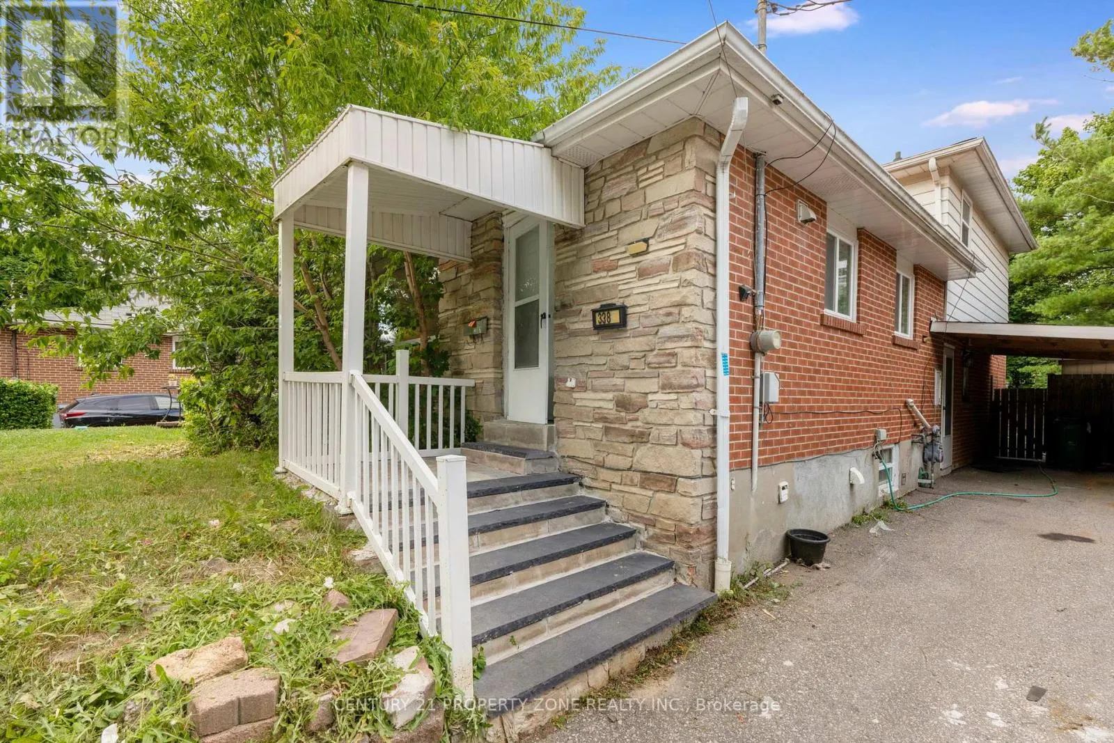 3387 KELOWNA COURT