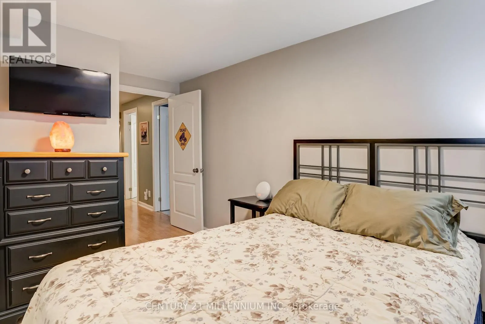 3854 FOXBOROUGH TRAIL