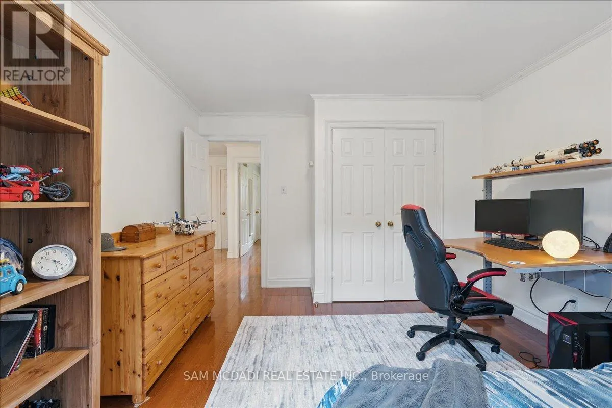 1713 PENGILLEY PLACE