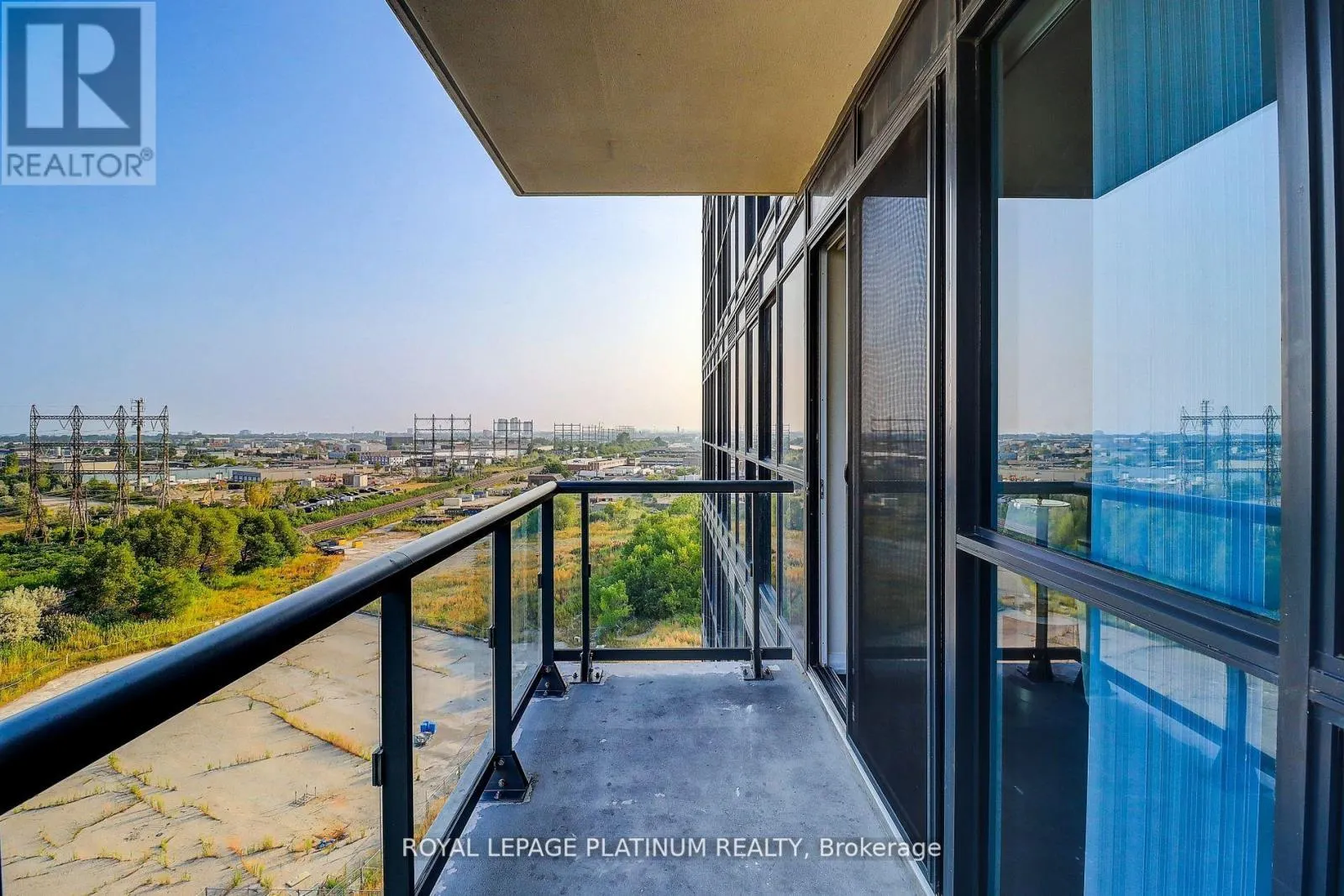 703 - 50 THOMAS RILEY ROAD