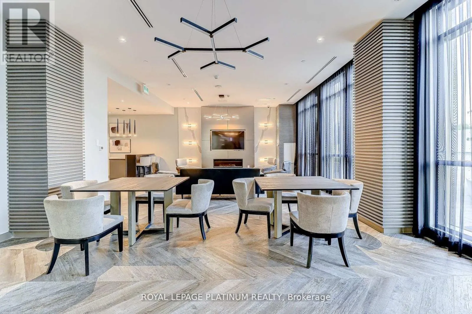 703 - 50 THOMAS RILEY ROAD