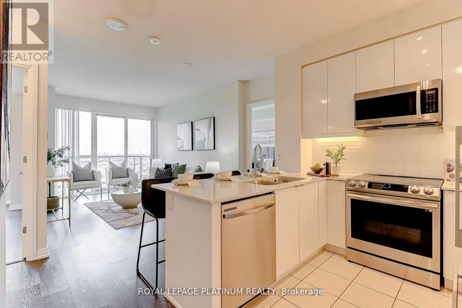703 - 50 THOMAS RILEY ROAD