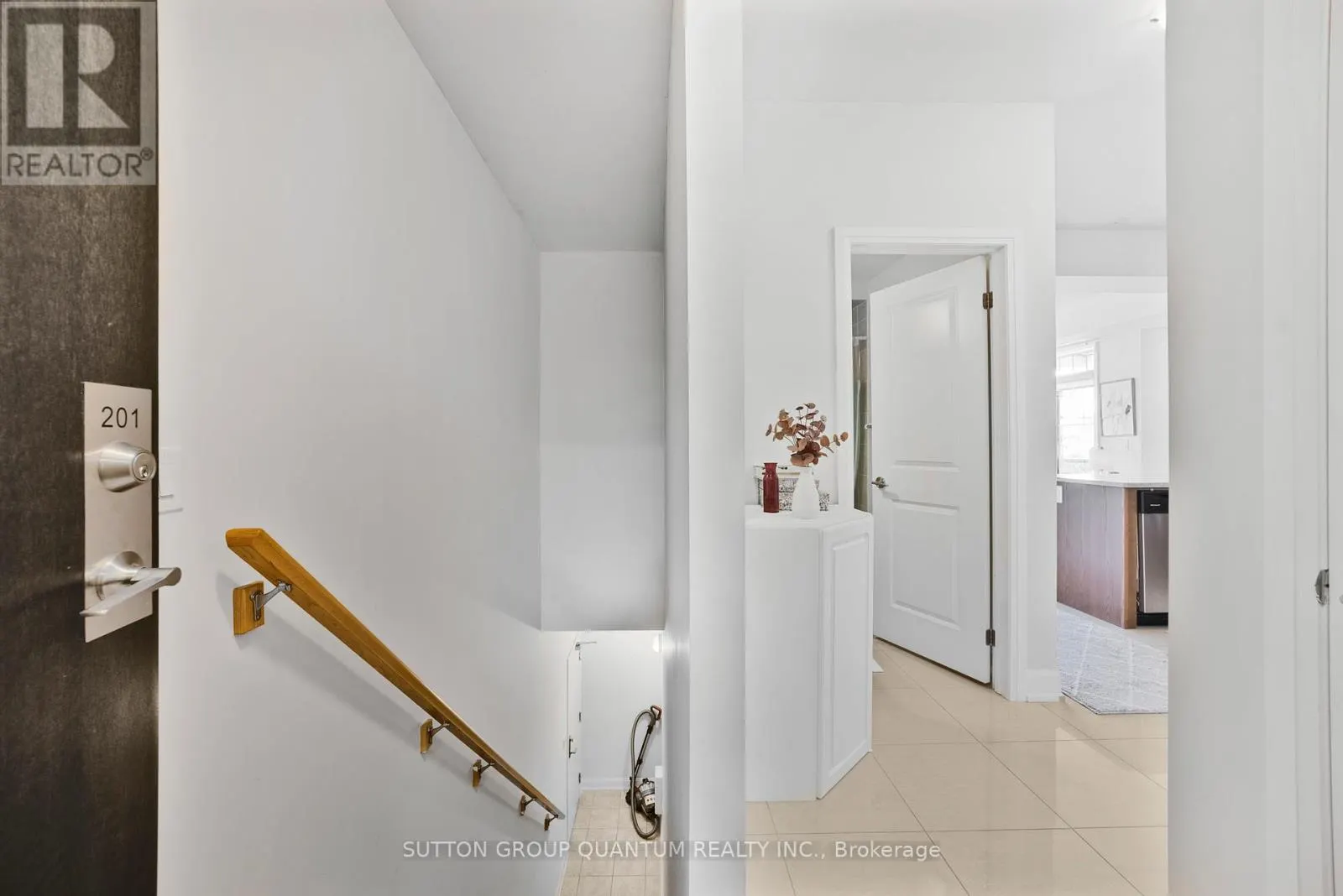 201 - 275 ROXTON ROAD