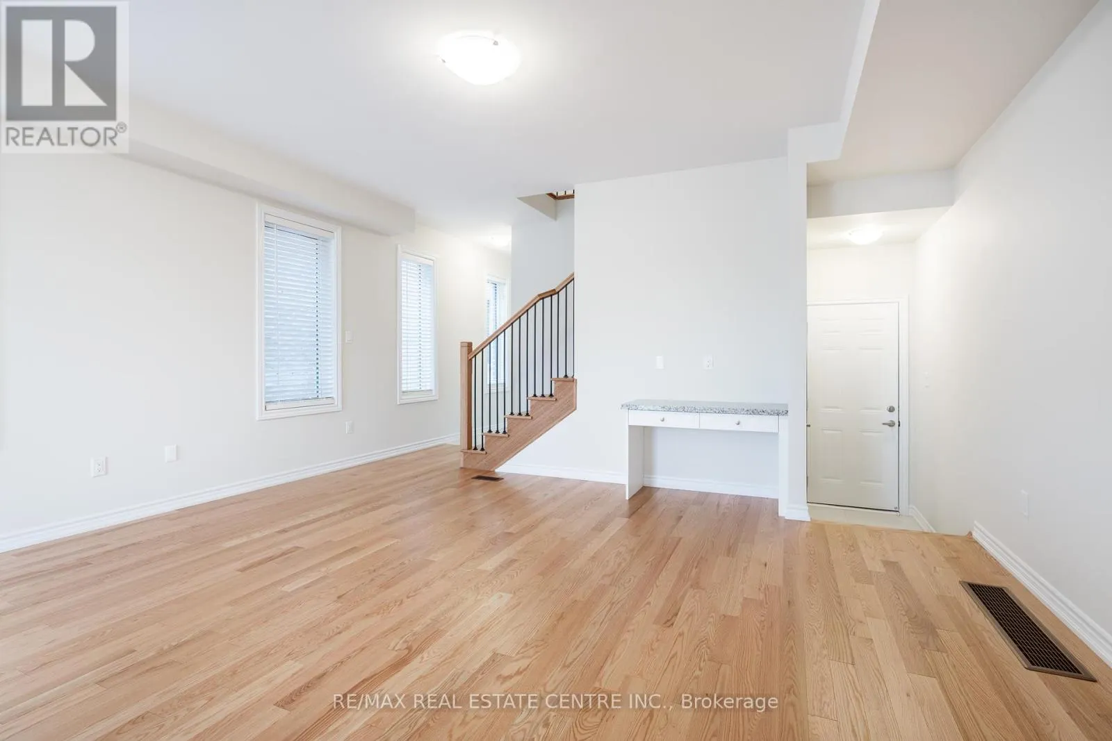 1426 ALMONTE DRIVE