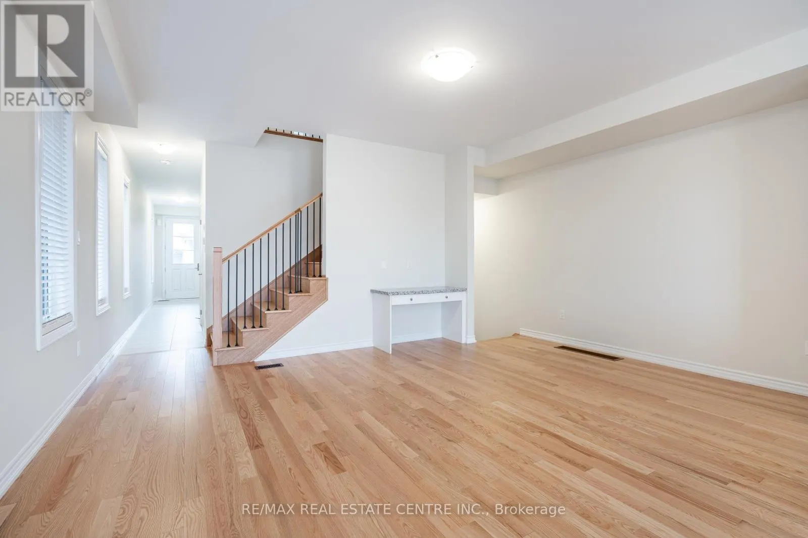 1426 ALMONTE DRIVE