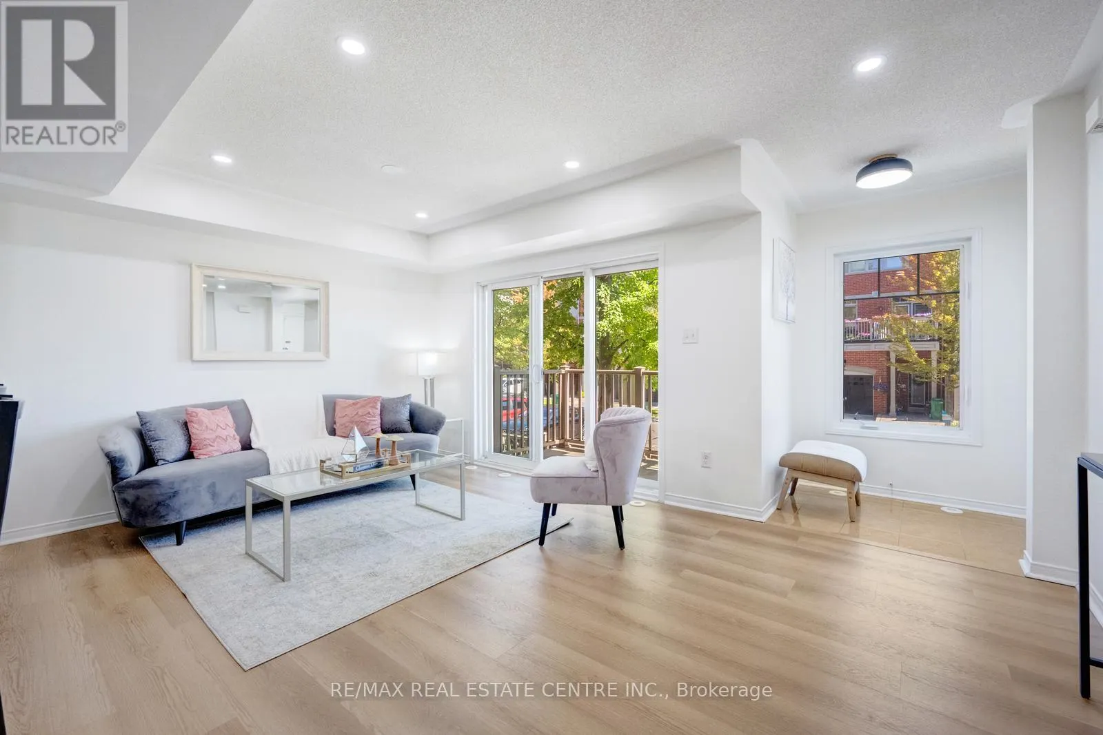 41 - 3250 BENTLEY DRIVE