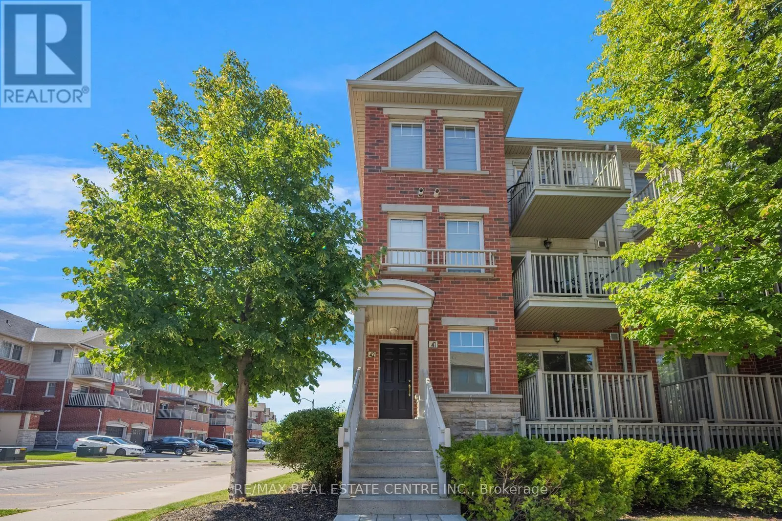 41 - 3250 BENTLEY DRIVE