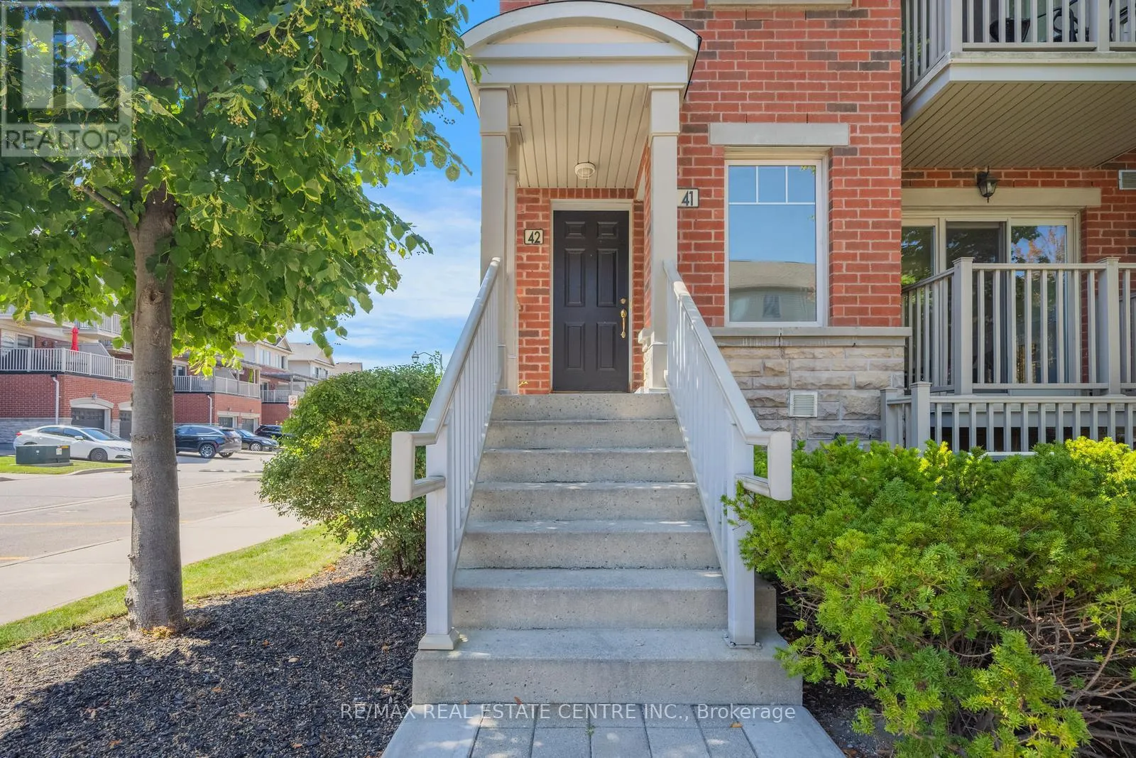 41 - 3250 BENTLEY DRIVE