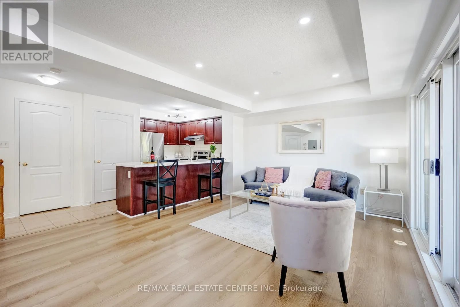41 - 3250 BENTLEY DRIVE