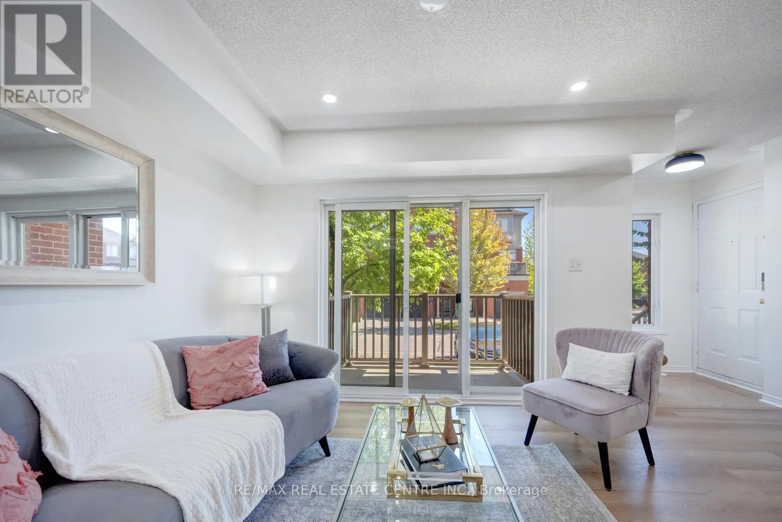 41 - 3250 BENTLEY DRIVE