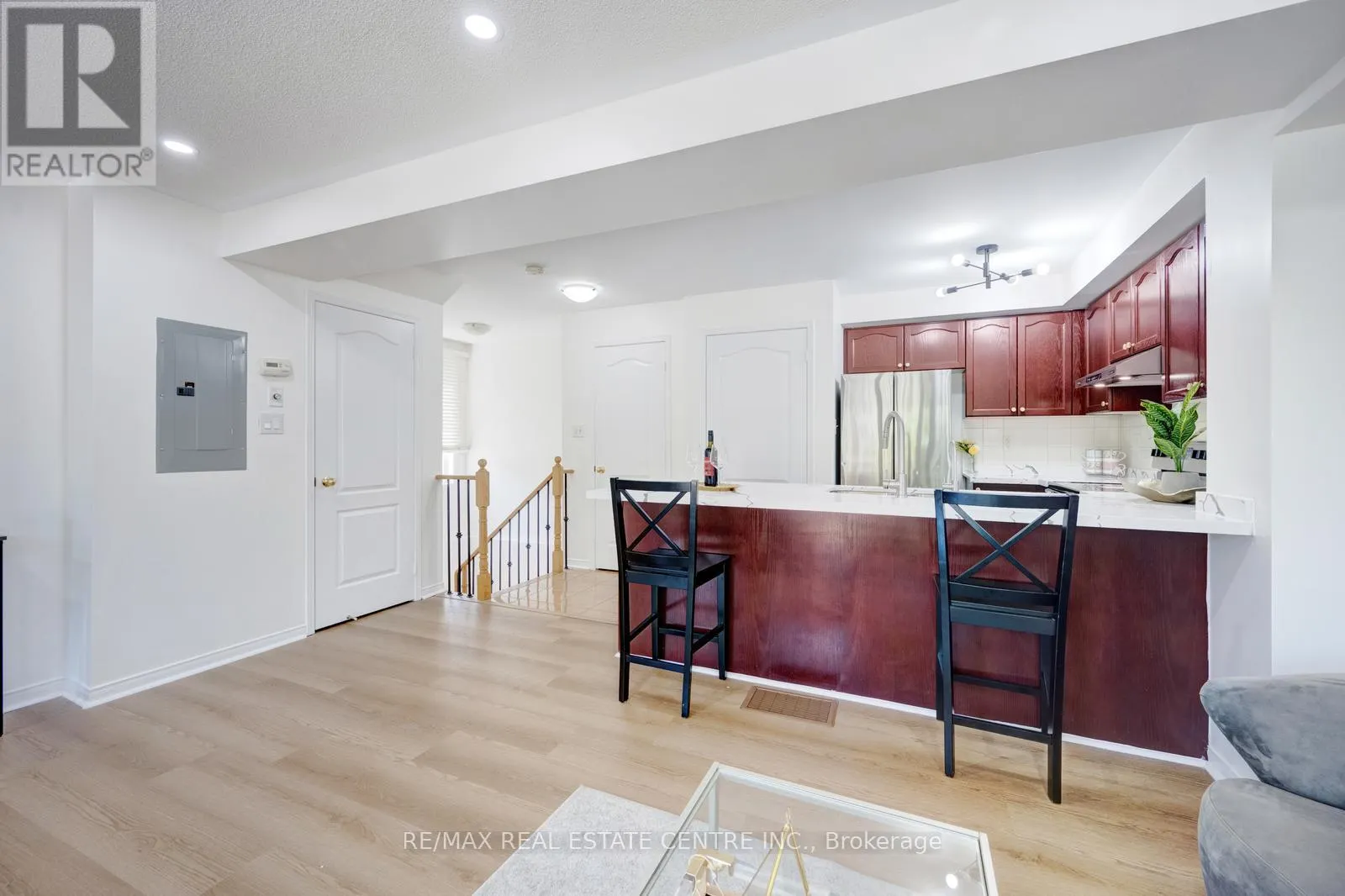 41 - 3250 BENTLEY DRIVE