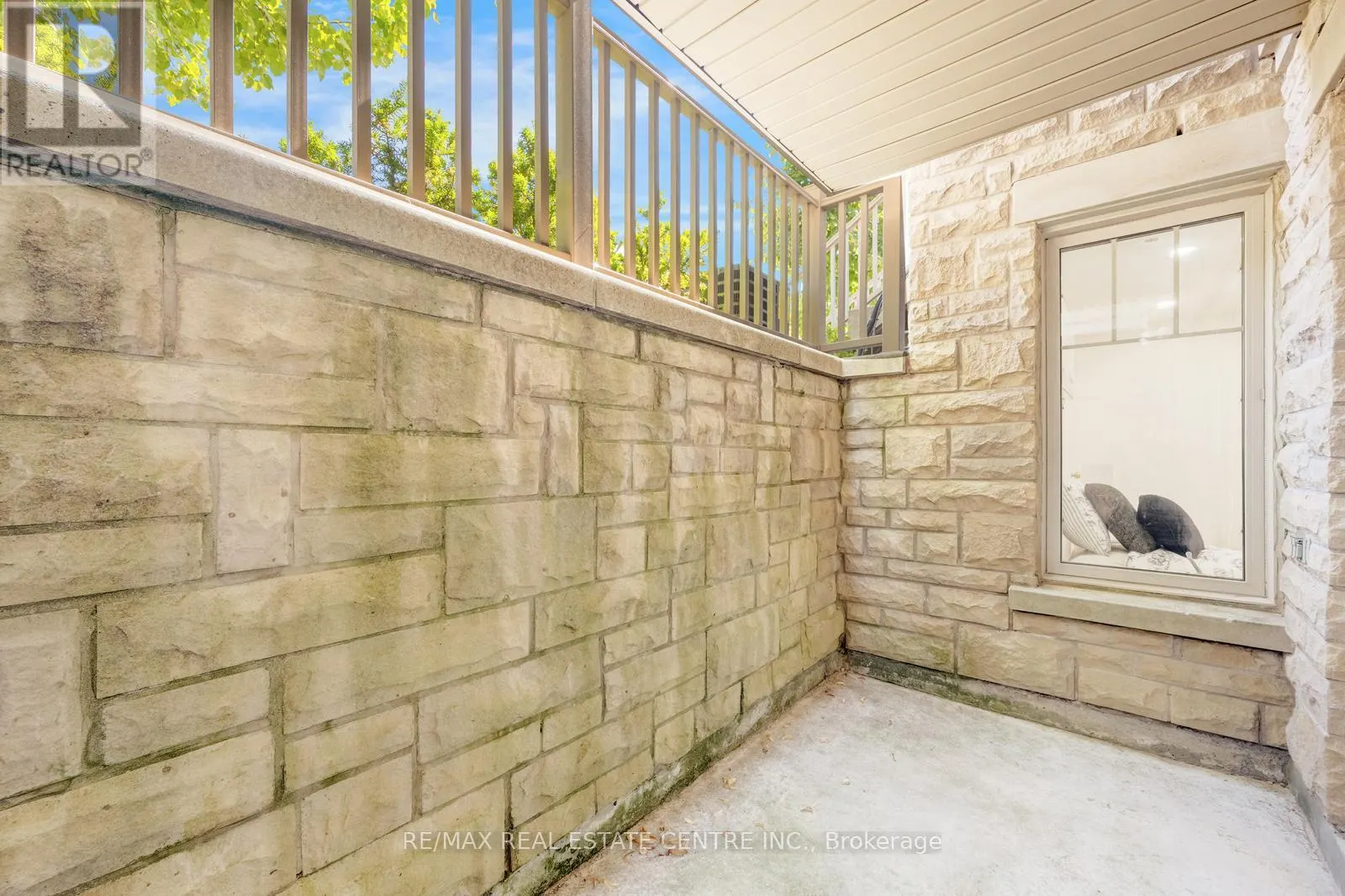41 - 3250 BENTLEY DRIVE
