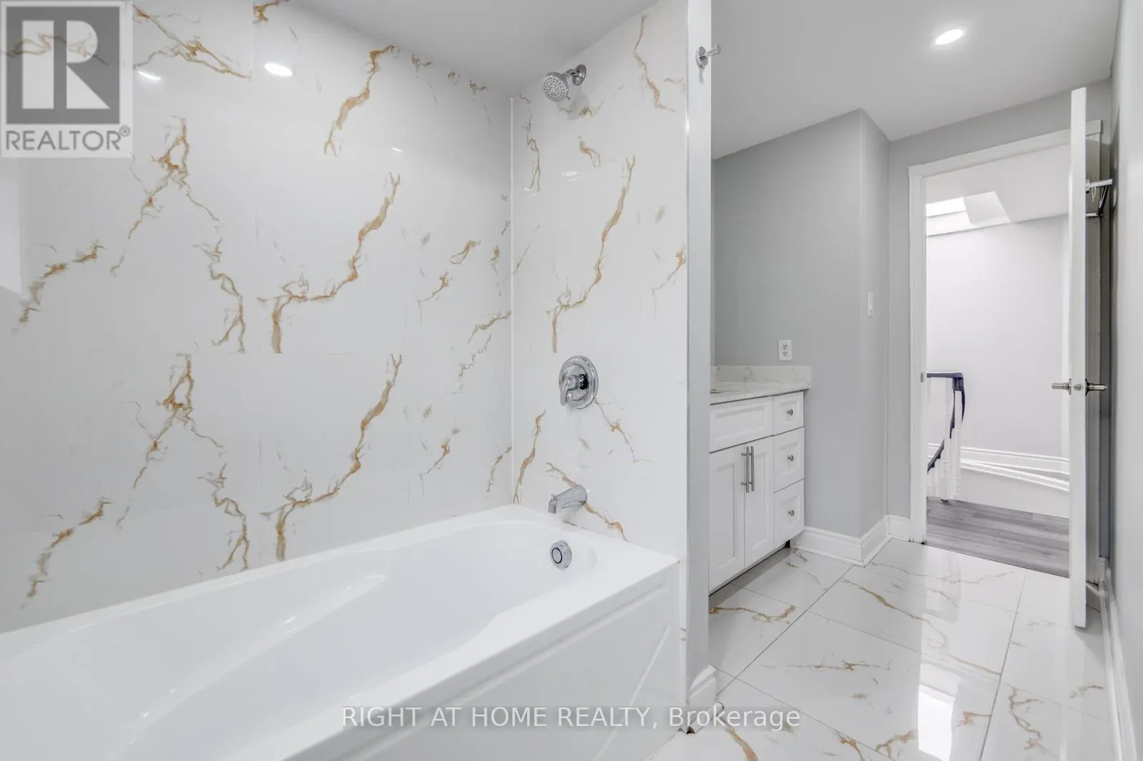 34 MEADOWLARK DRIVE