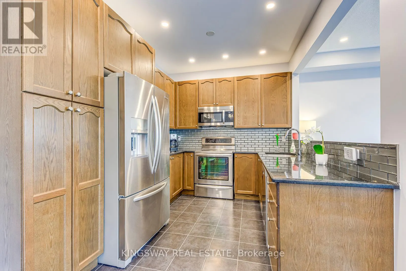 423 CEDRIC TERRACE