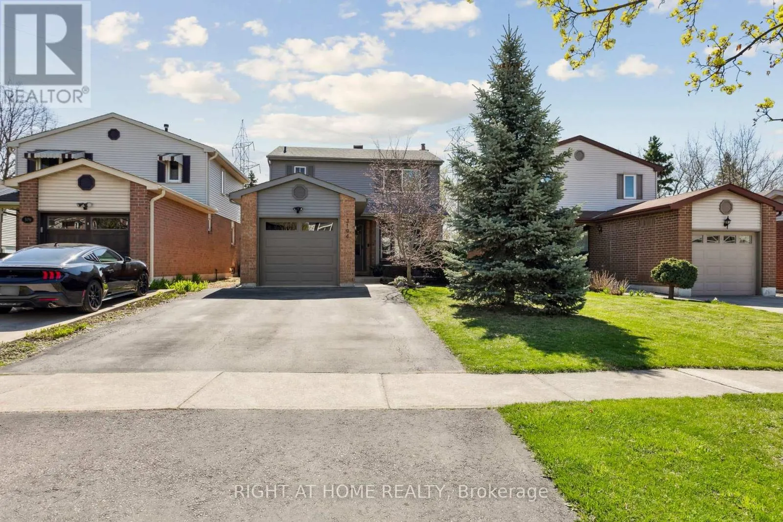 3194 GREENBOUGH CRESCENT