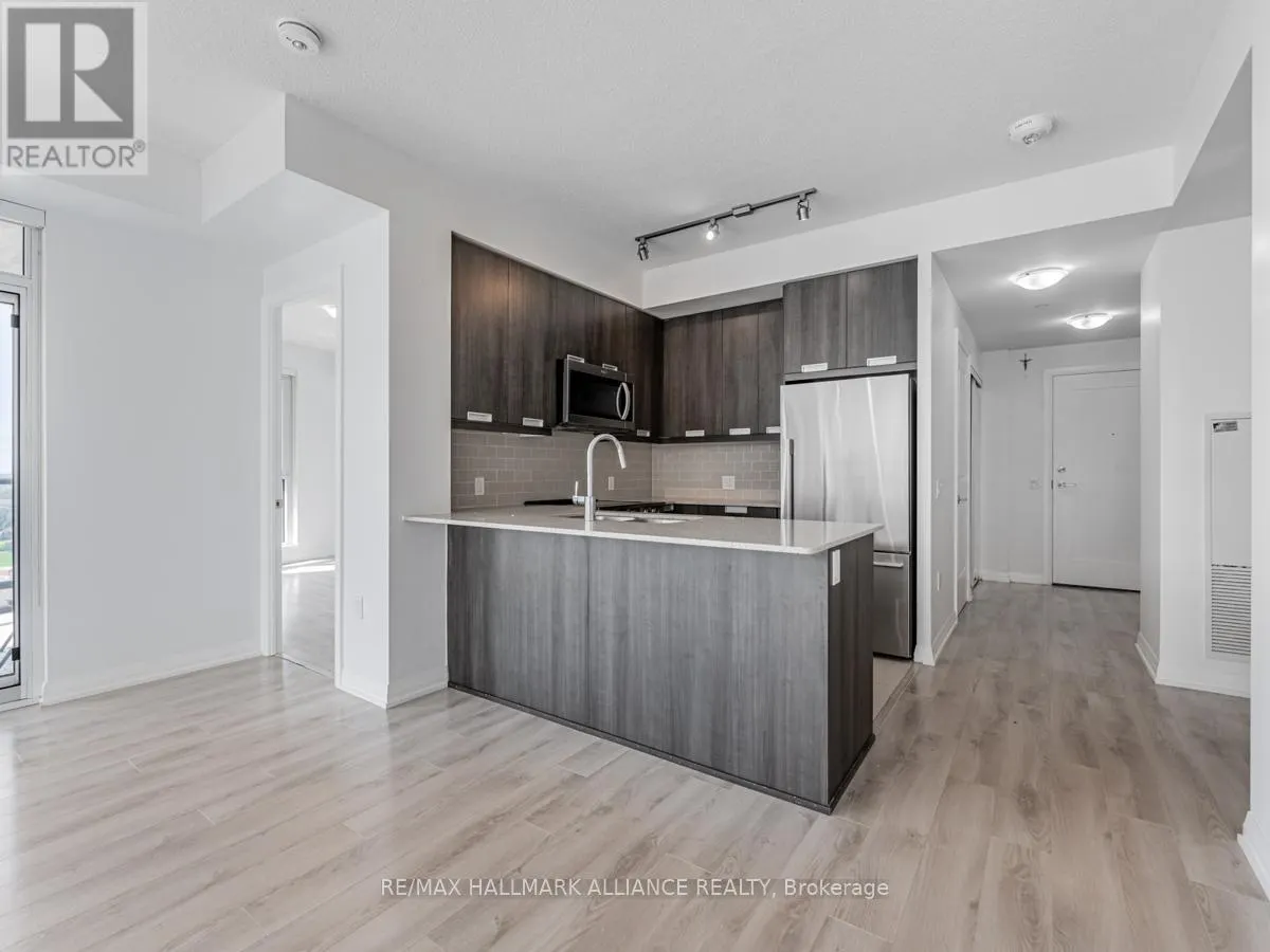 2214 - 35 WATERGARDEN DRIVE
