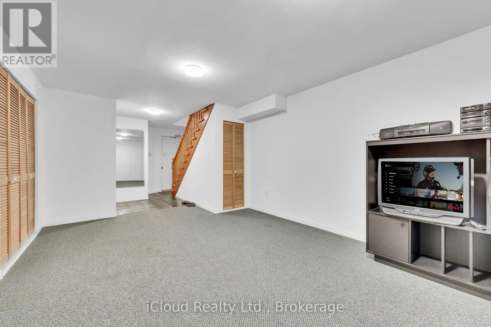 551 CALEDONIA ROAD