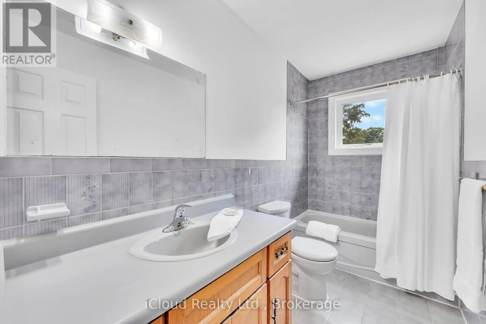 551 CALEDONIA ROAD