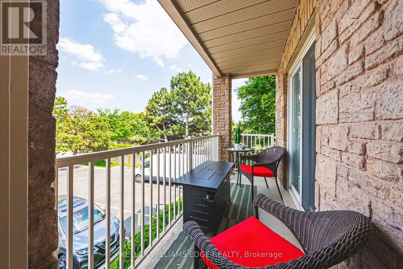 30 - 3050 PINEMEADOW DRIVE