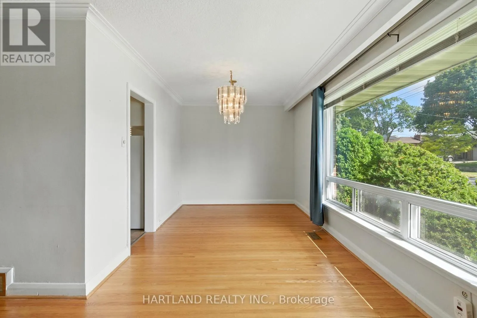 25 ROWSE CRESCENT