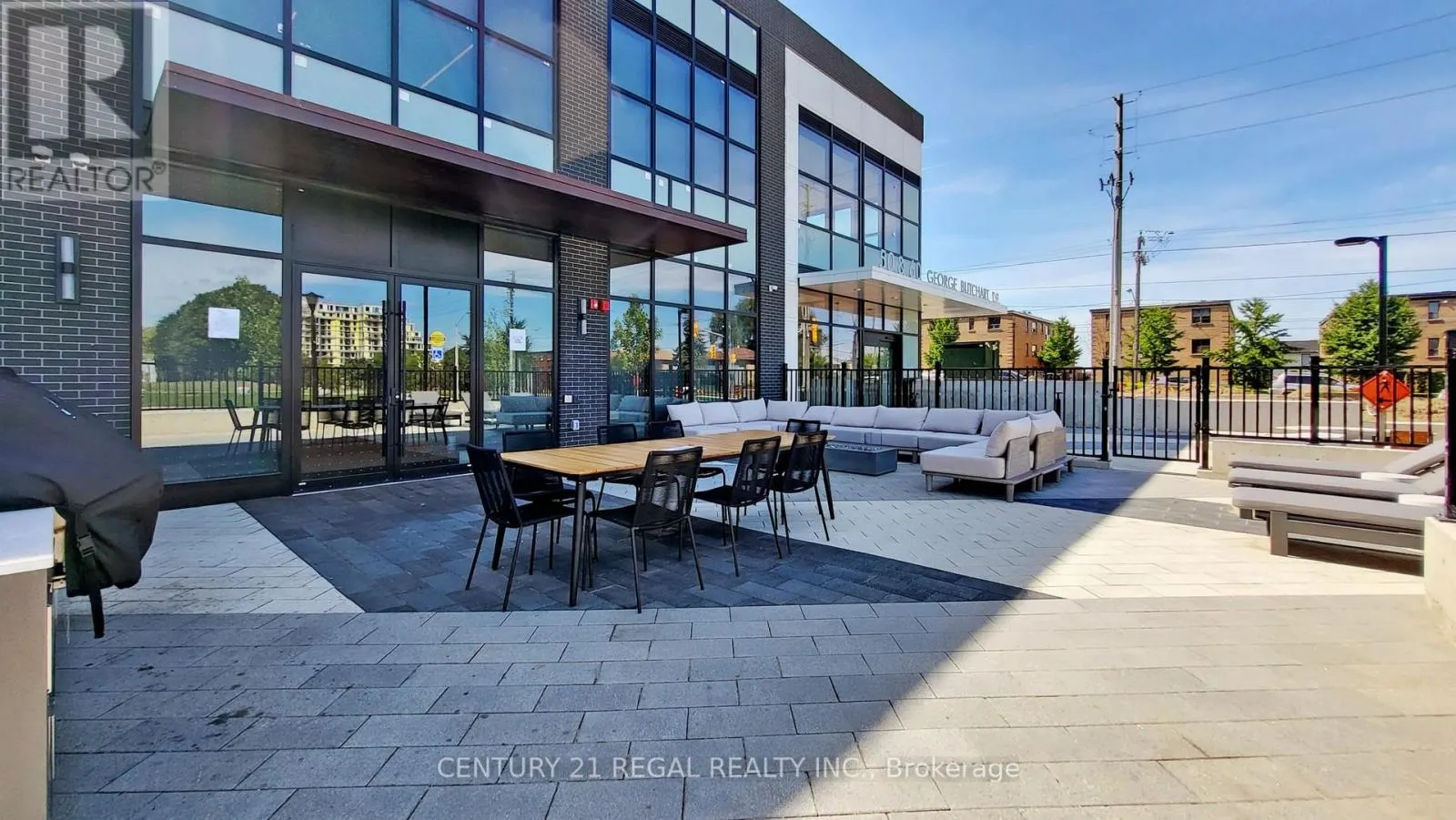 314 - 50 GEORGE BUTCHART DRIVE