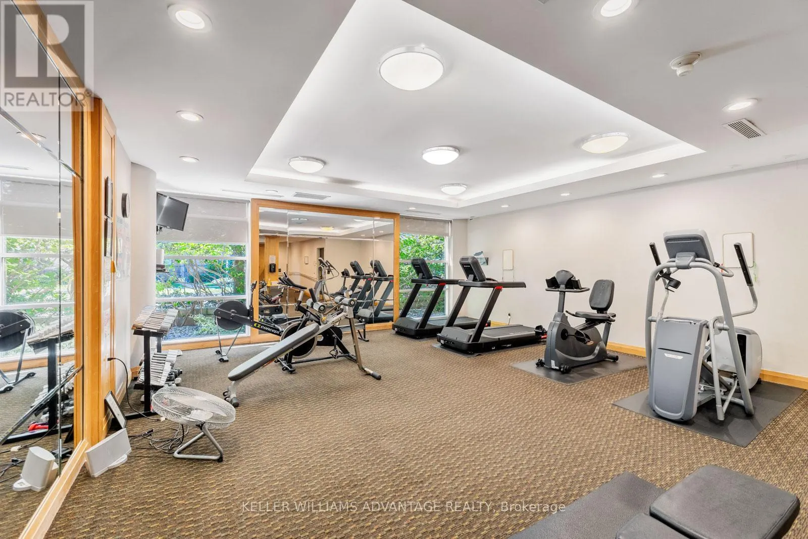 904 - 2662 BLOOR STREET W