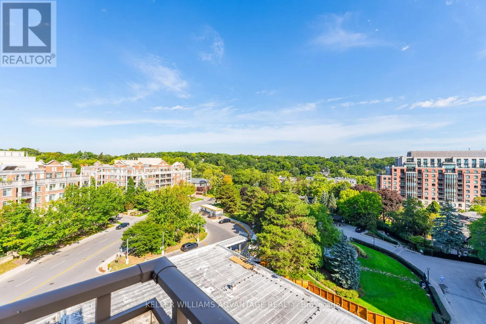 904 - 2662 BLOOR STREET W