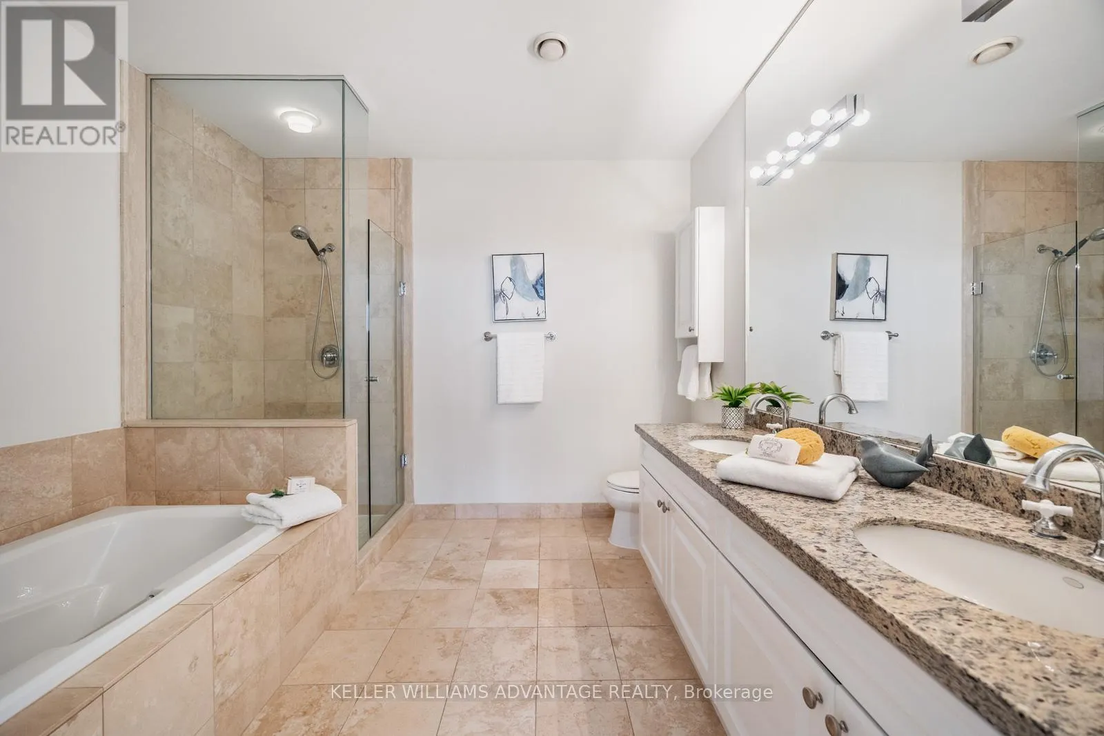 904 - 2662 BLOOR STREET W