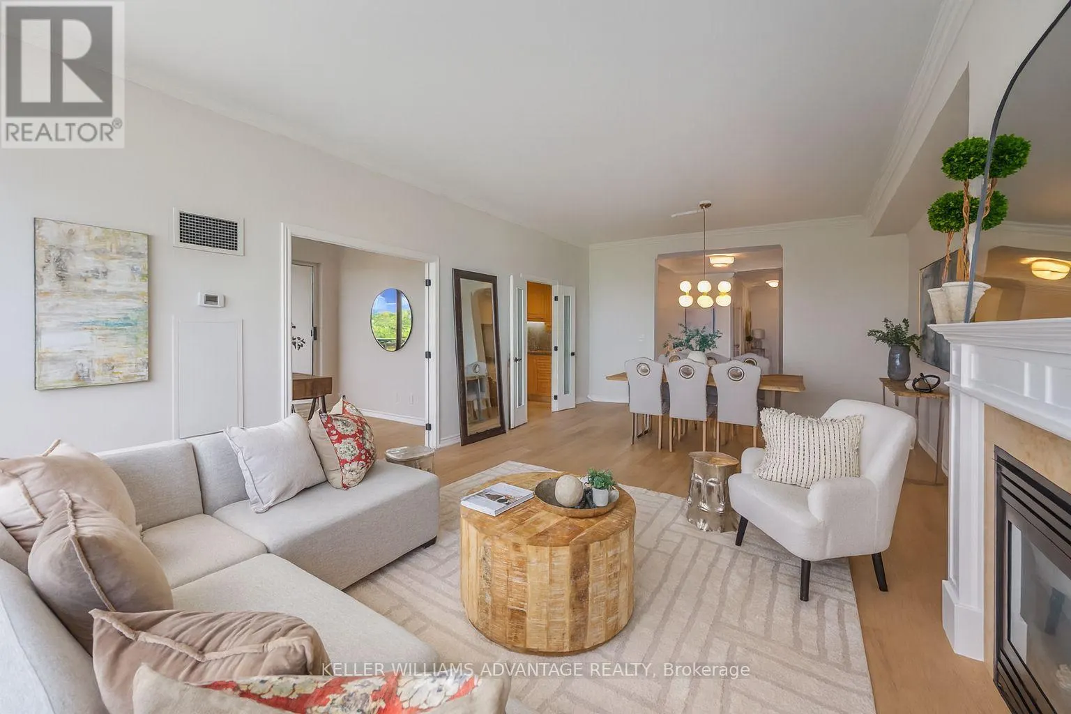 904 - 2662 BLOOR STREET W
