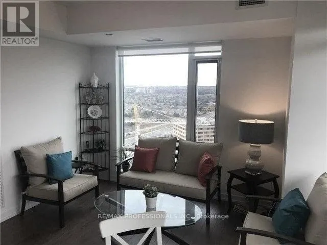 1704 - 2560 EGLINTON AVENUE W