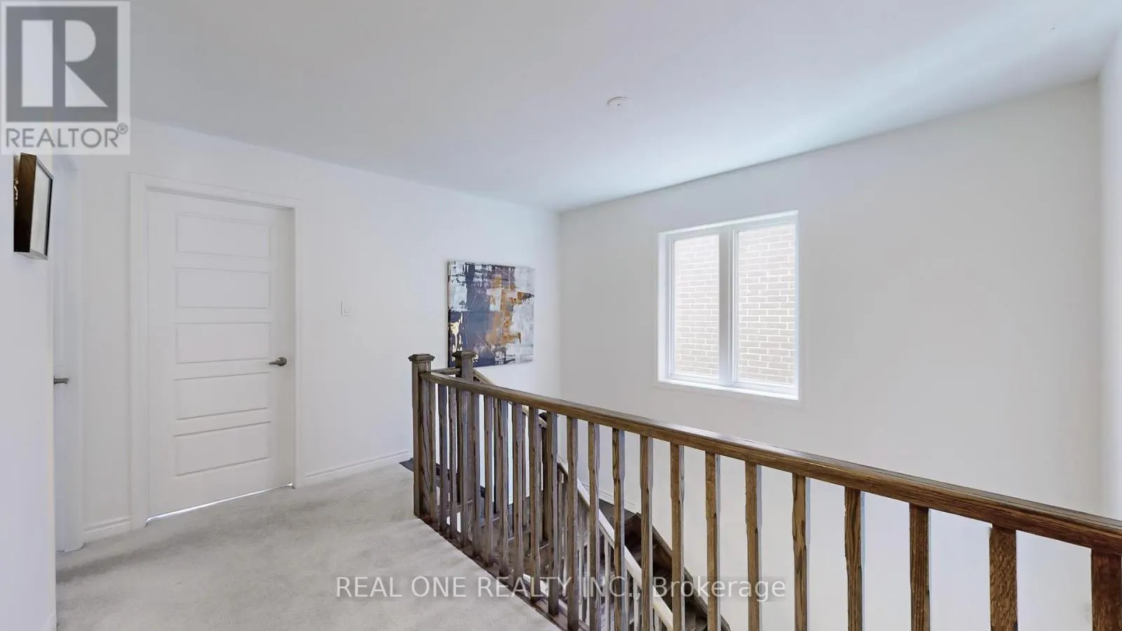 561 KENNEDY CIRCLE W