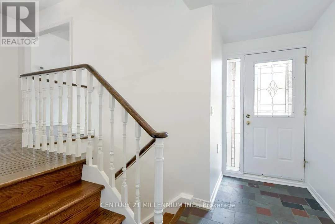 36 HICKMAN STREET