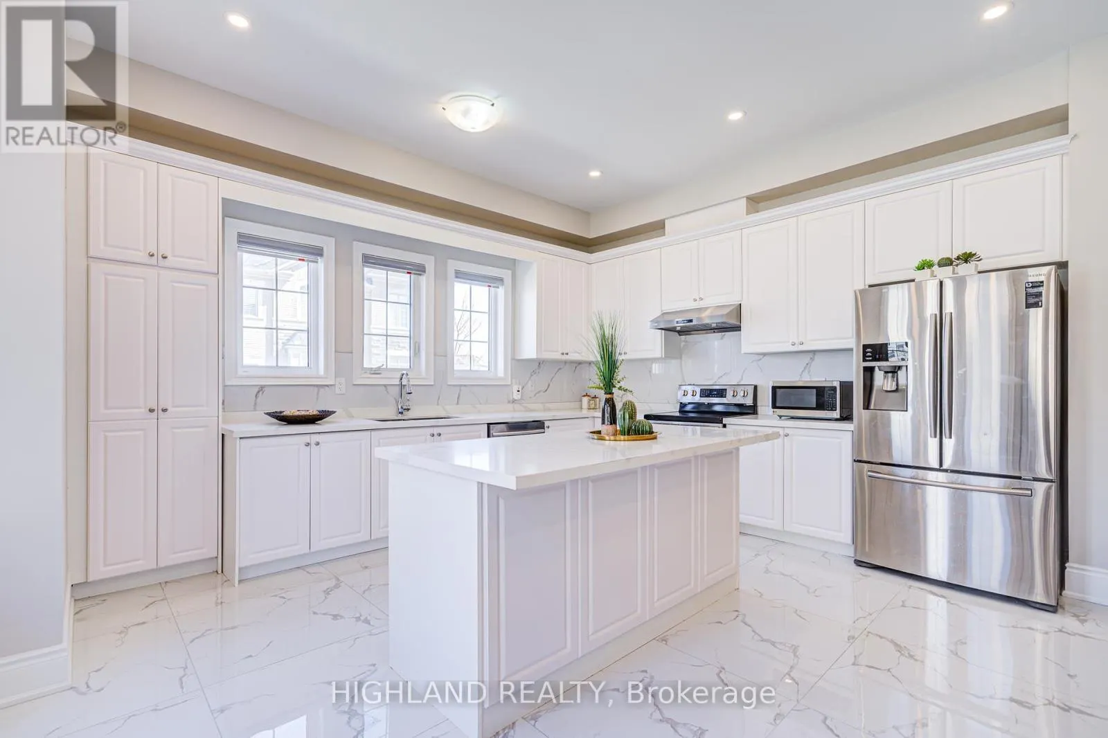 425 THRESHING MILL BOULEVARD