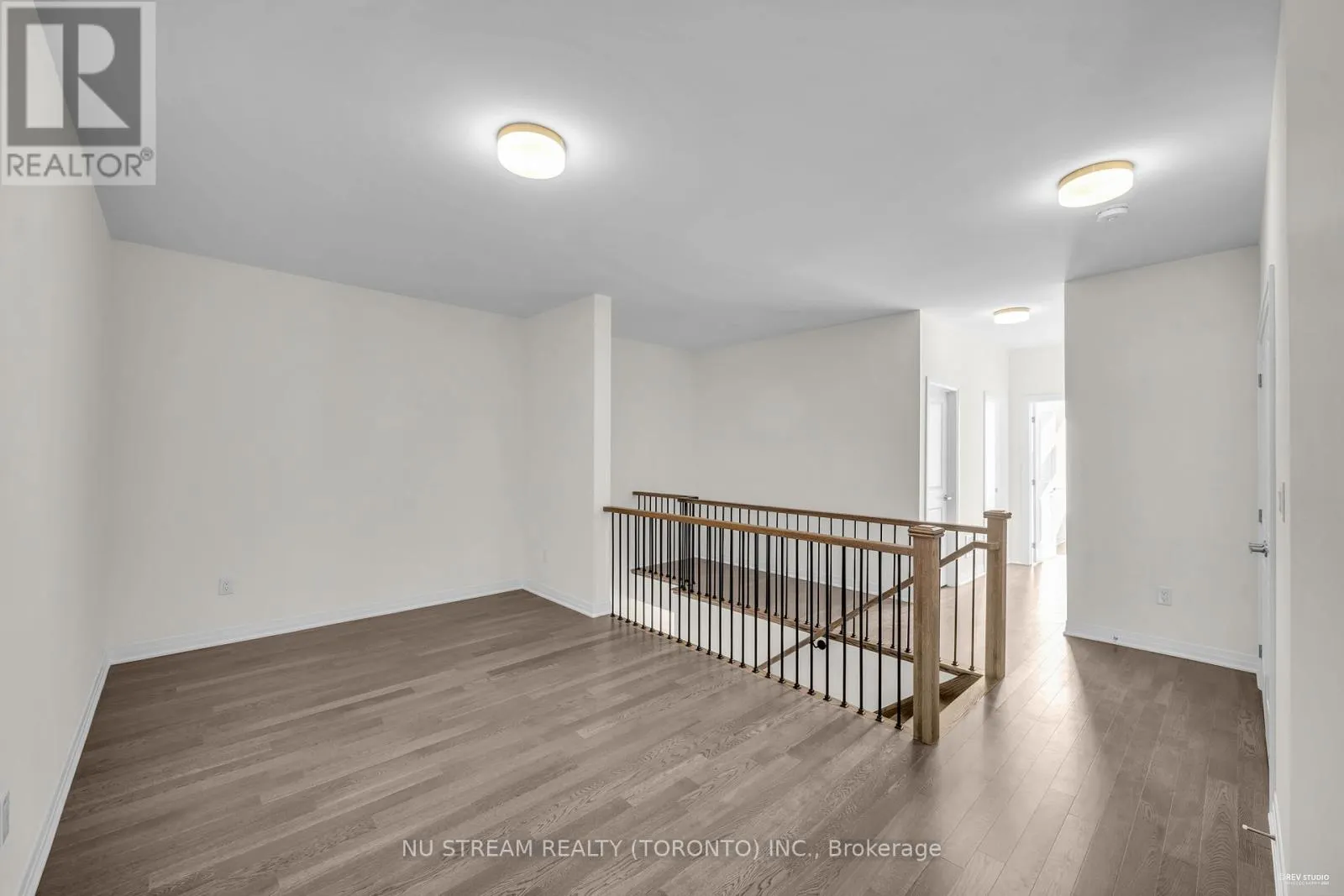 3255 CRYSTAL DRIVE