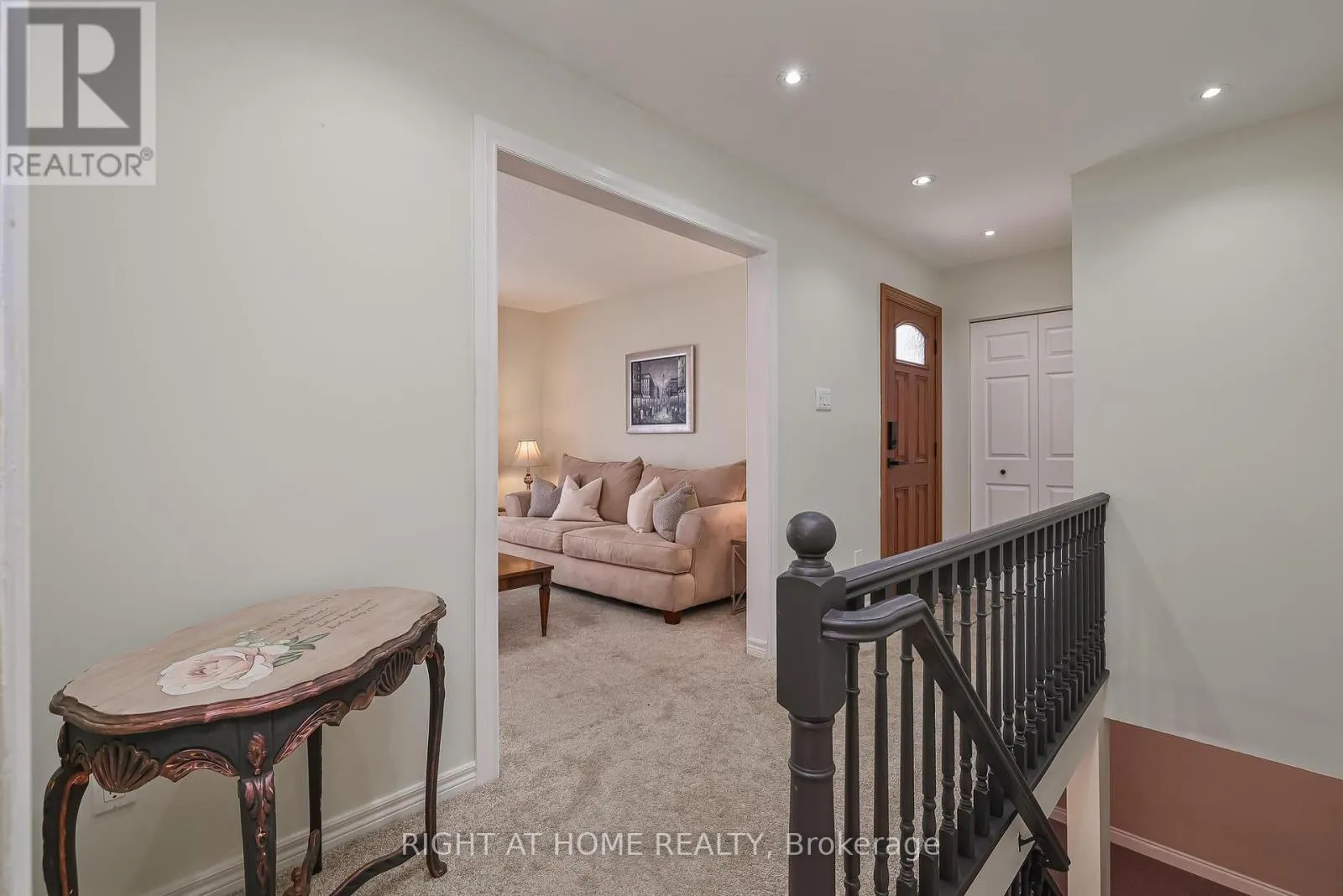 25 DEVONSHIRE DRIVE
