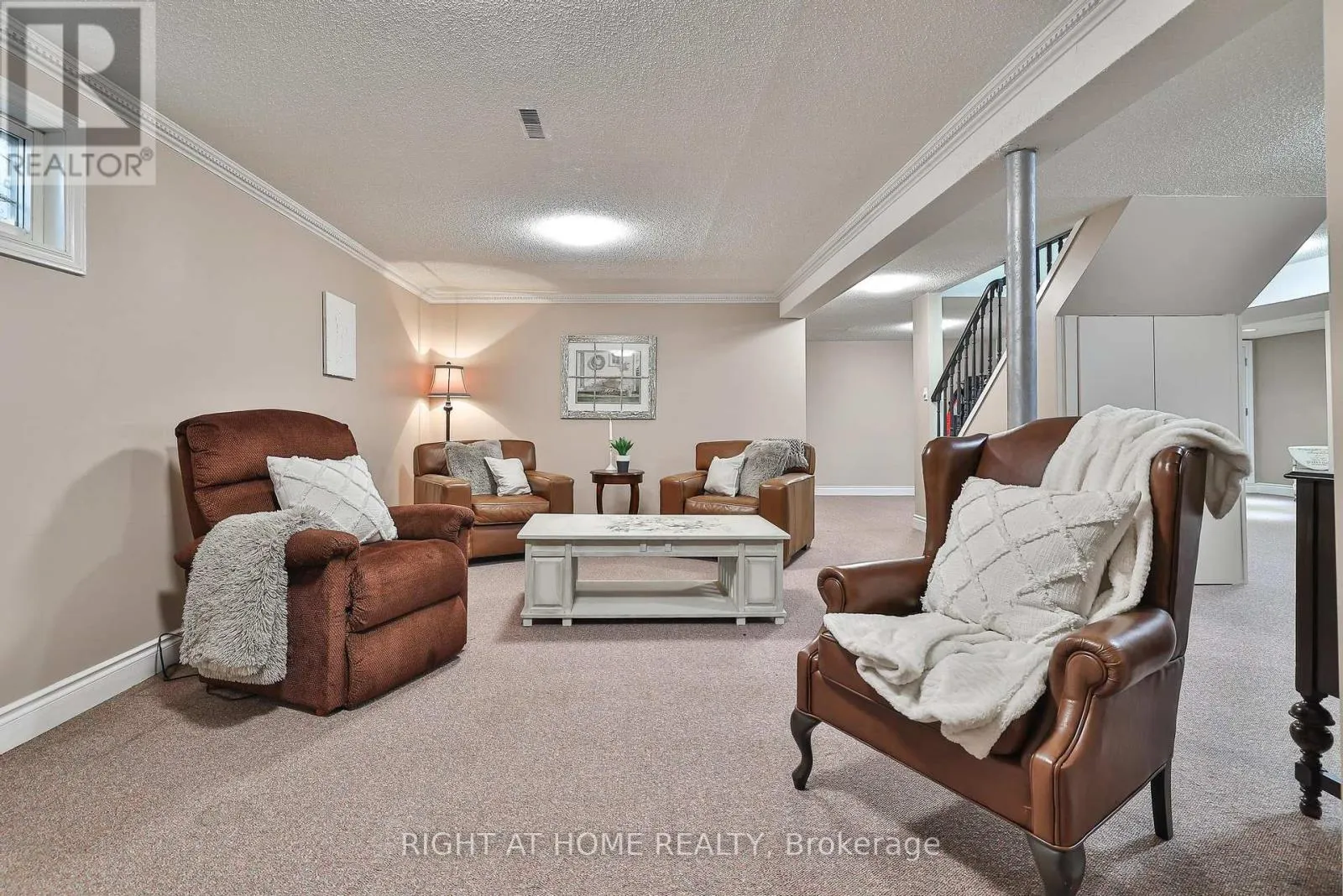 25 DEVONSHIRE DRIVE