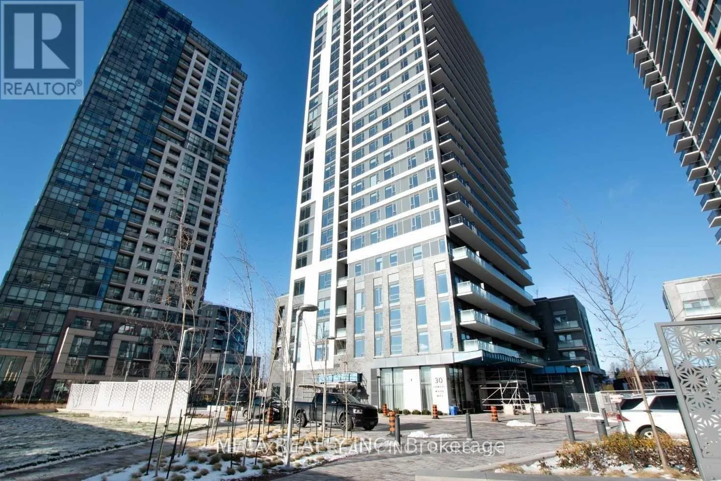 503 - 30 SAMUEL WOOD WAY